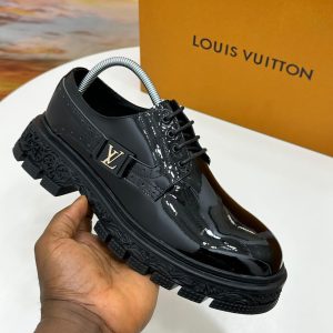 Louis Vuitton Italian Men Quality Shoe - Black