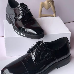 Balenciaga Italian Men Quality  Shoe - Black